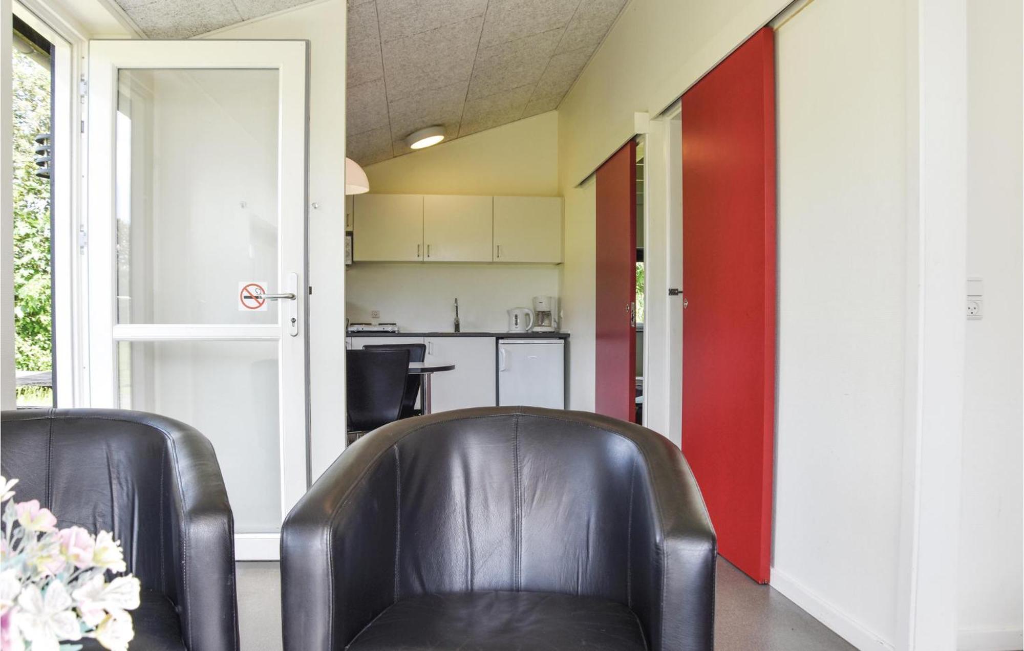 Pet Friendly In With Wifi Holiday home *